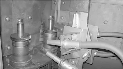 Shot peening pinhões mesa giratória Metalcym Scania Argentina Shot peening pinhões cônicos mesa giratória Metalcym Scania Argentina cobertura uniforme transmissão pesada